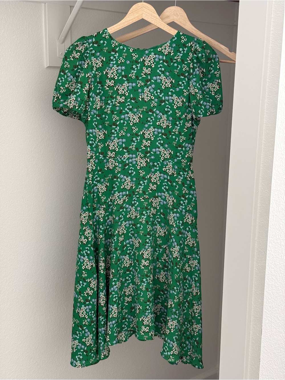 Green Floral Short-Sleeve A-Line Dress